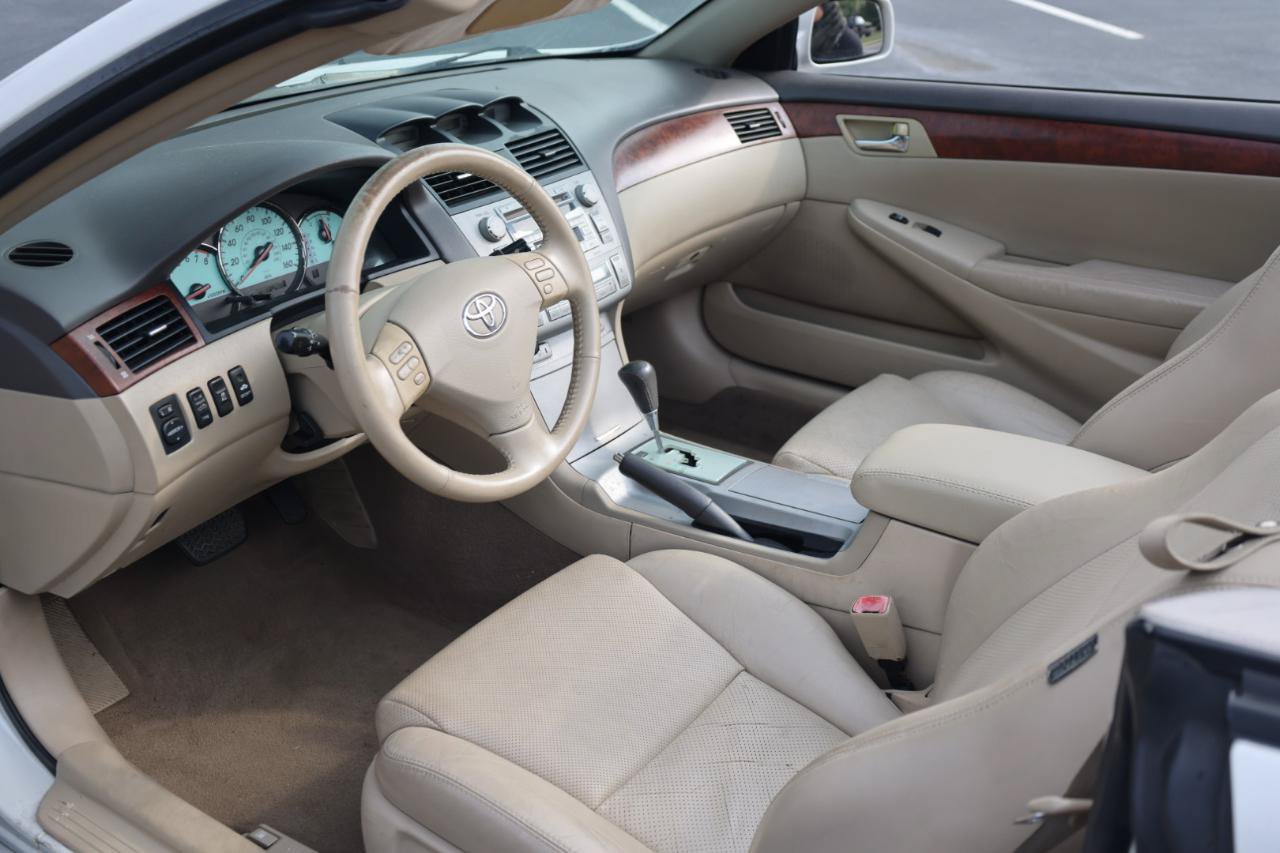 Used 2006 Toyota Solara SLE FWD image 20