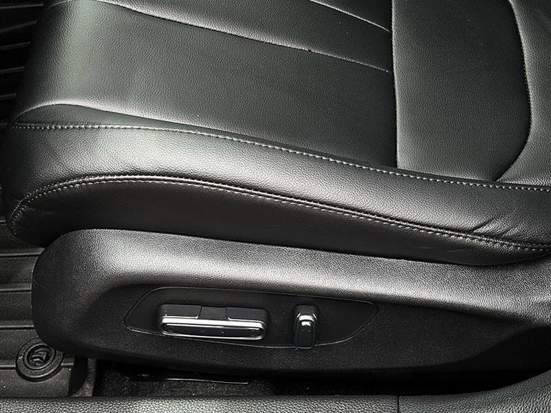 Used 2025 Acura Integra image 17