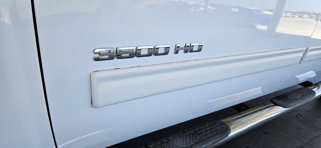 Used 2013 Chevrolet Silverado 3500 LT w/ Interior Plus Package image 7