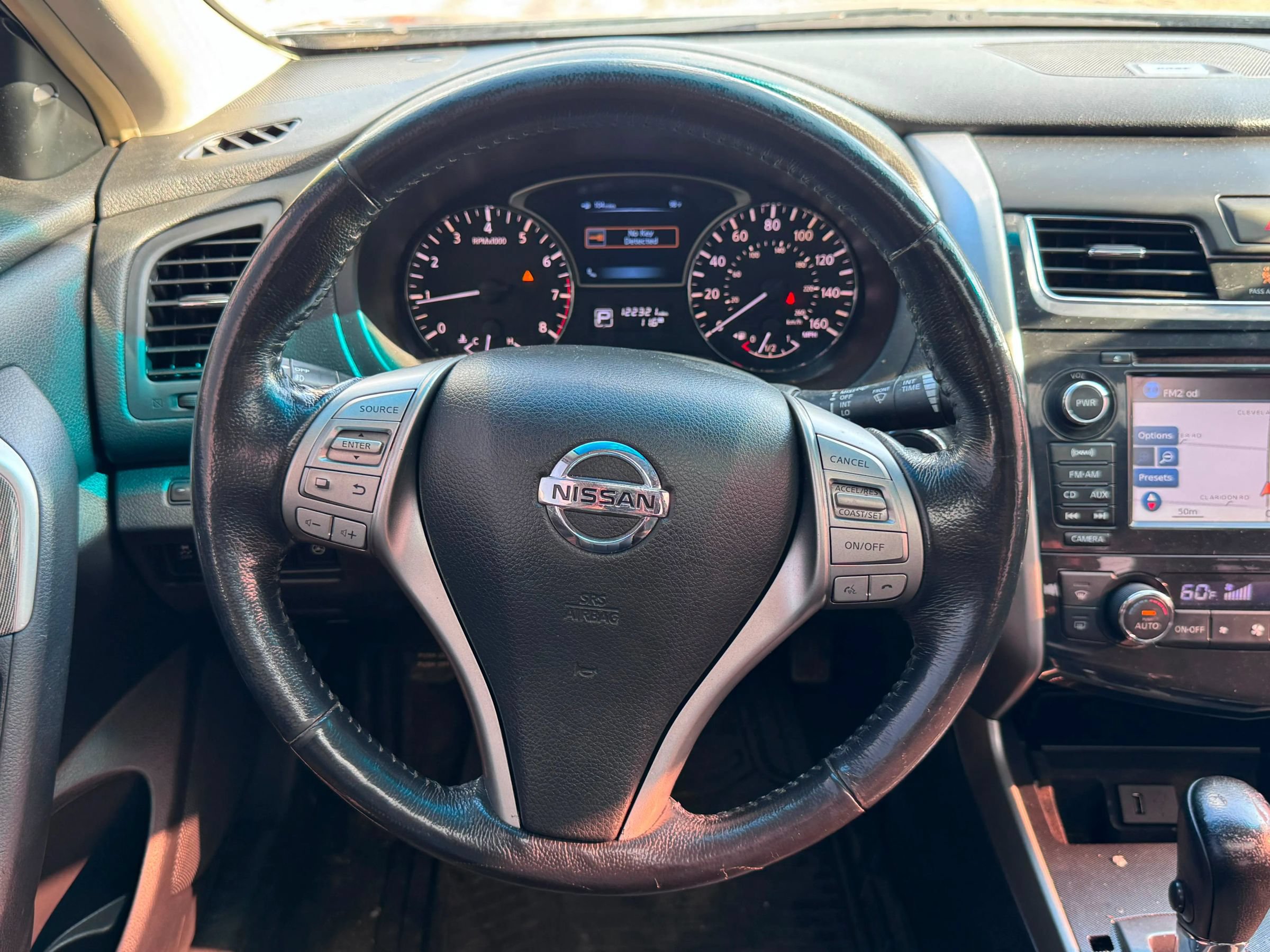 Used 2013 Nissan Altima 2.5 SL w/ Technology Pkg FWD image 17