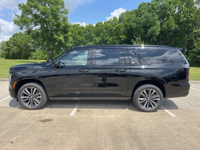 New 2026 Cadillac Escalade ESV Sport image 3