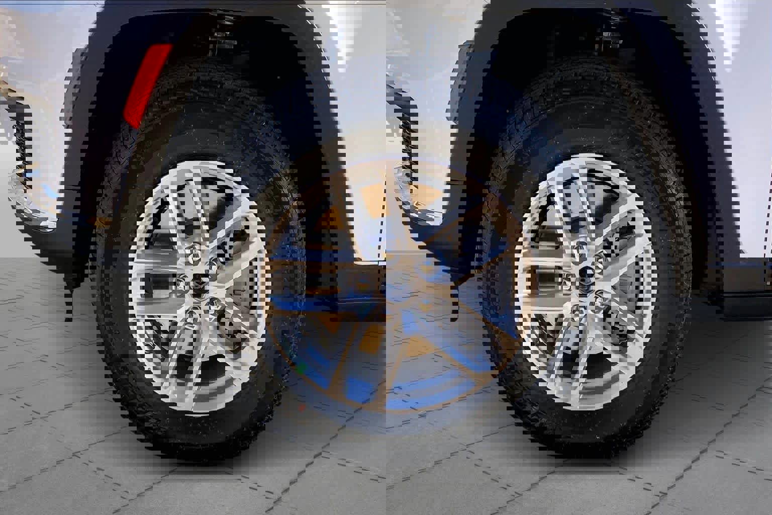 New 2025 Jeep Grand Cherokee L Laredo image 11