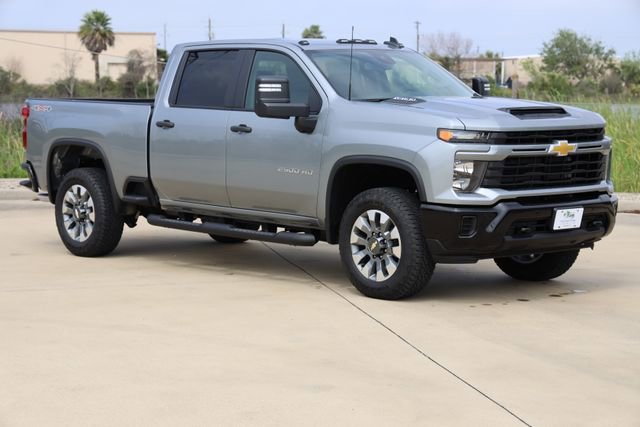 New 2026 Chevrolet Silverado 2500 Custom w/ Custom Value Package