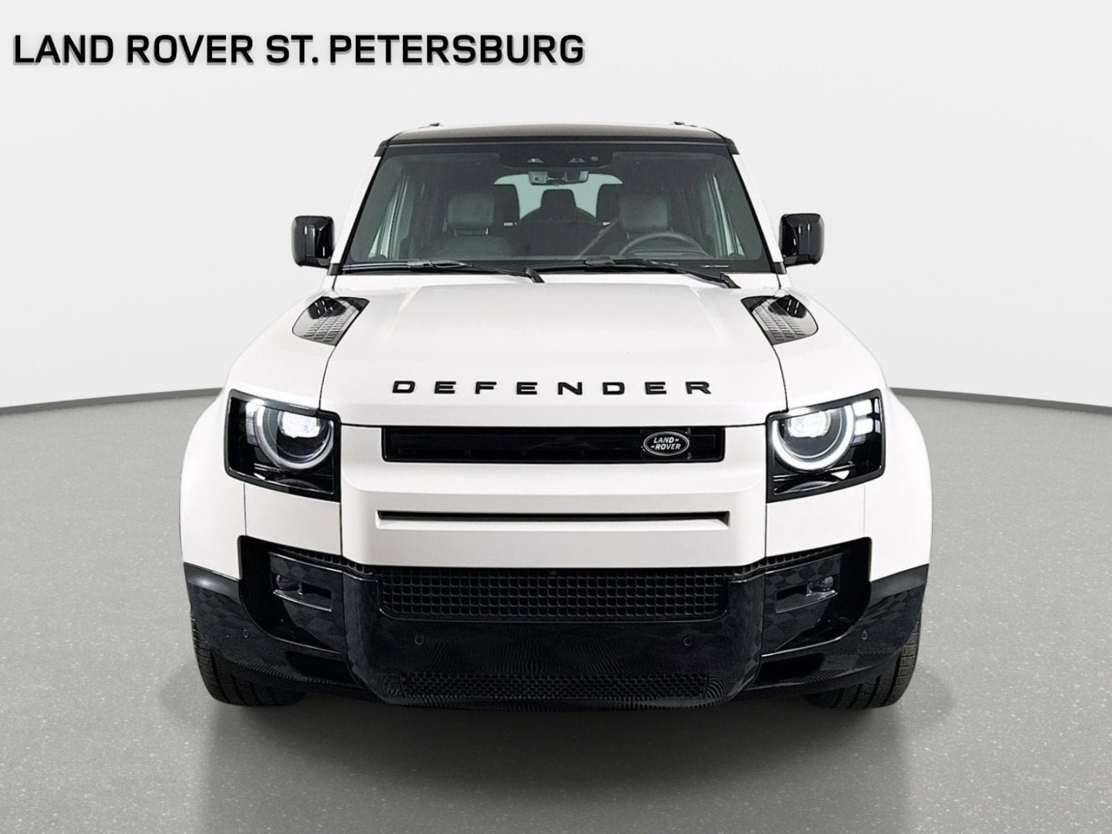 Used 2026 Land Rover Defender 130 X-Dynamic SE AWD/4WD image 2