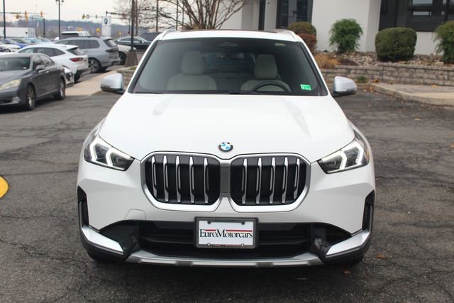 Certified 2023 BMW X1 xDrive28i w/ Convenience Package image 2