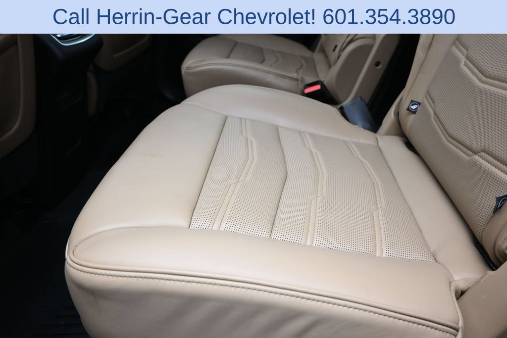 Used 2020 Cadillac XT6 Premium Luxury w/ Platinum Package FWD image 16