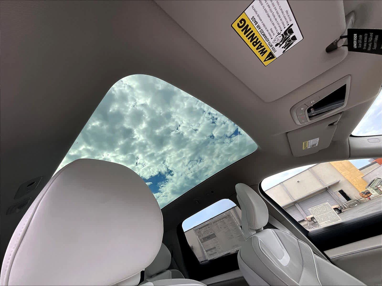 New 2025 Volvo EX90 Ultra image 29