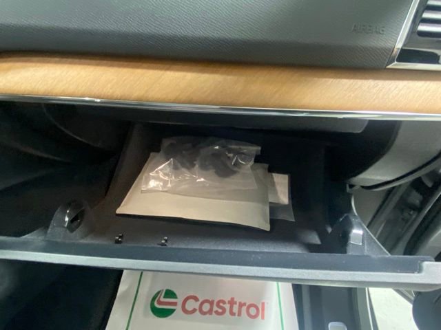 Used 2025 Volvo XC90 B6 Ultra image 29