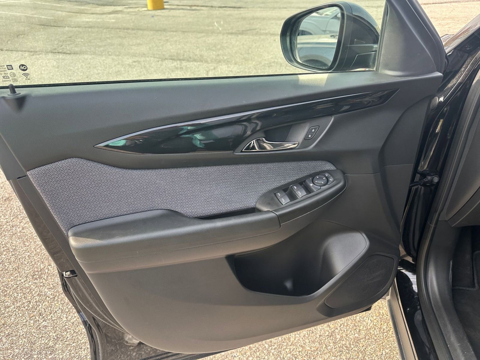 Used 2025 Chevrolet TrailBlazer LT image 20