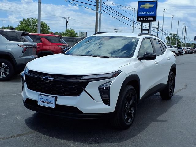 New 2026 Chevrolet Trax LT w/ Driver Confidence Package FWD image 5