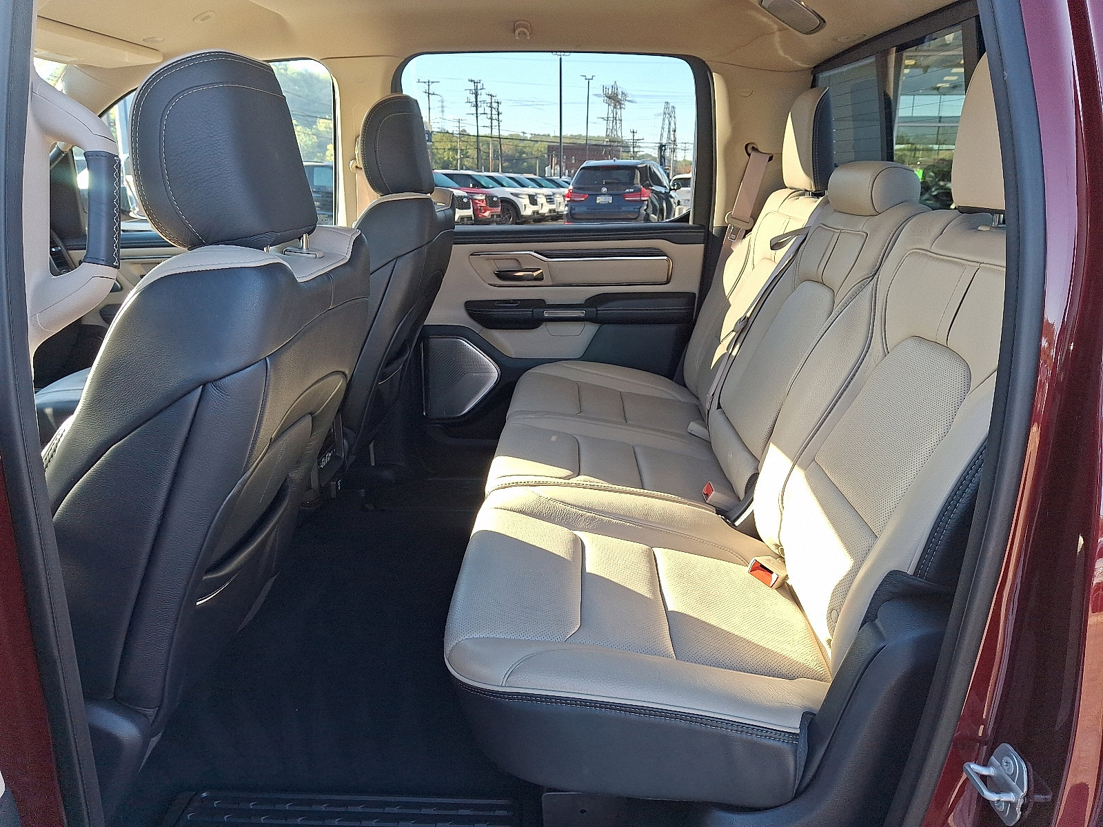 Used 2019 RAM 1500 Limited image 10