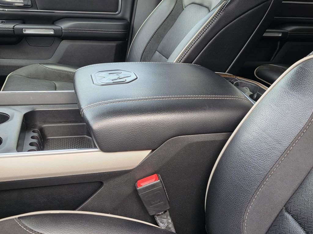 Used 2022 RAM 1500 Laramie AWD/4WD image 10