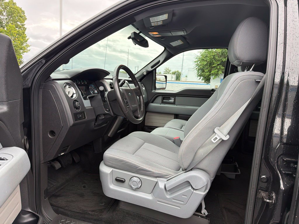 Used 2012 Ford F150 XLT w/ XLT Chrome Pkg AWD/4WD image 15