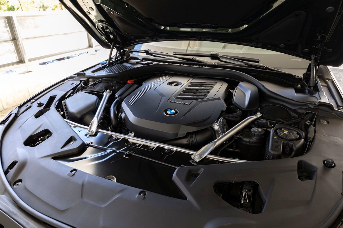 New 2026 BMW 840i Coupe RWD image 33