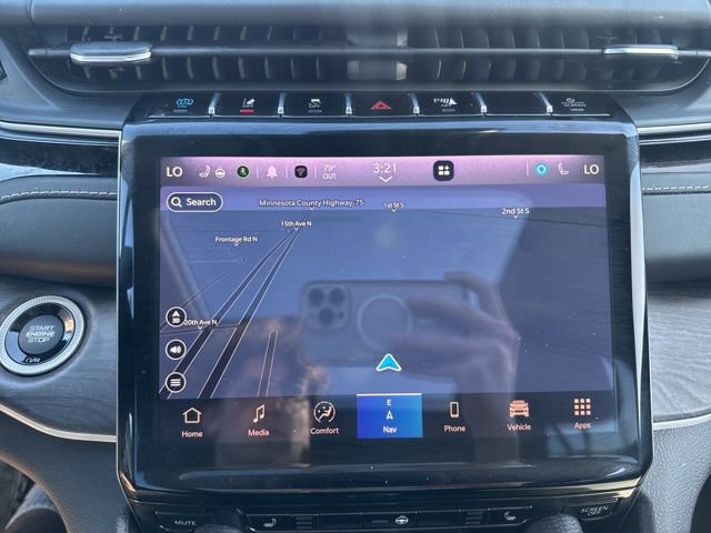 Used 2022 Jeep Grand Cherokee Limited 4xe image 18