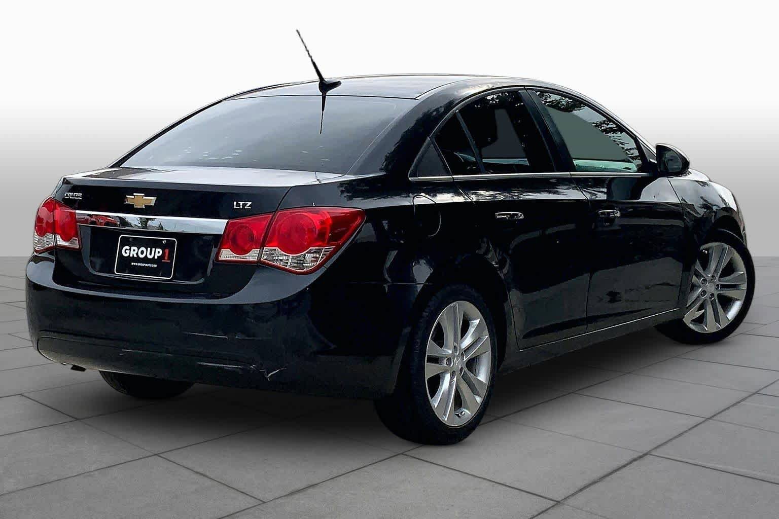 Used 2012 Chevrolet Cruze LTZ image 12