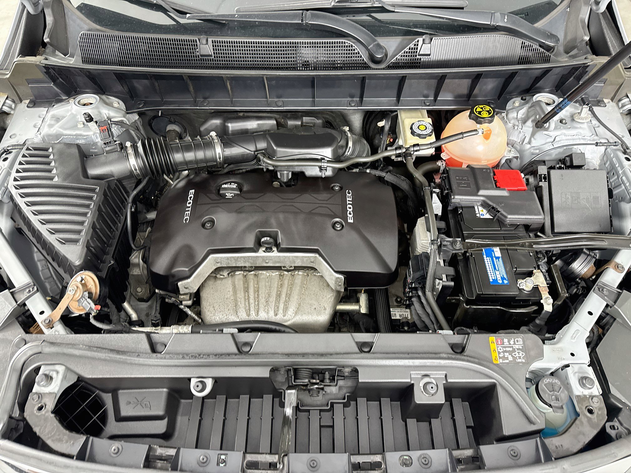 Used 2017 GMC Acadia SLE FWD image 29