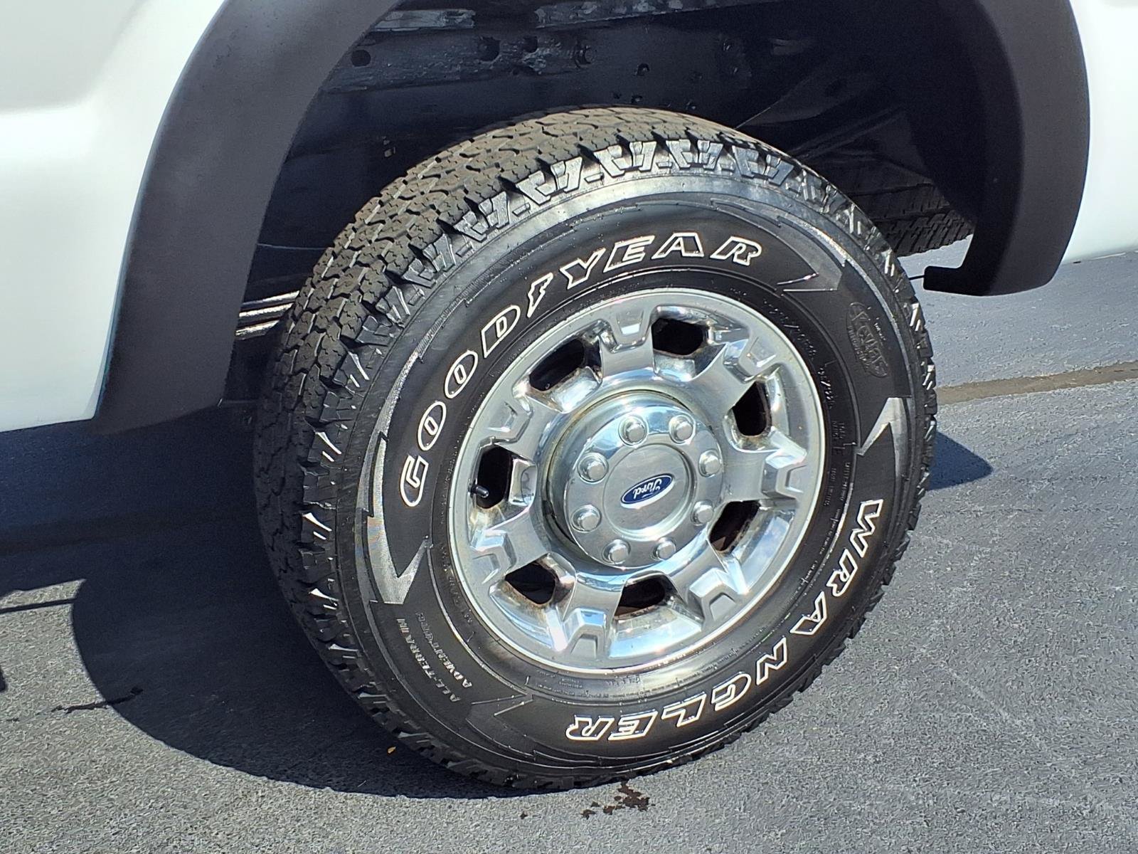 Used 2013 Ford F350 XLT w/ Chrome Pkg AWD/4WD image 25