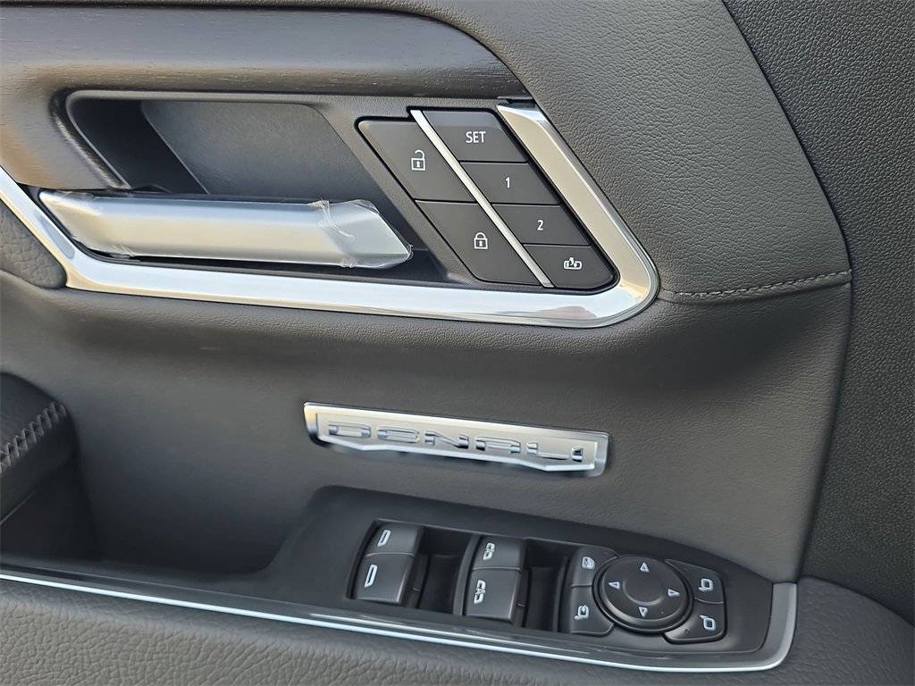 New 2026 GMC Sierra 1500 Denali w/ Denali Reserve Package image 28