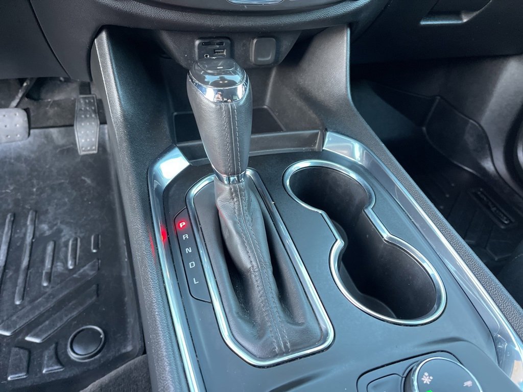 Used 2020 Chevrolet Traverse RS w/ LPO, Floor Liner Package image 14