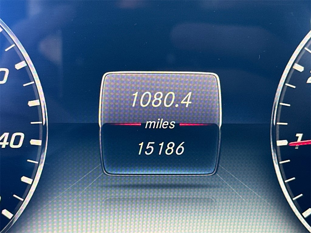 Used 2018 Mercedes-Benz S 560 Cabriolet image 4