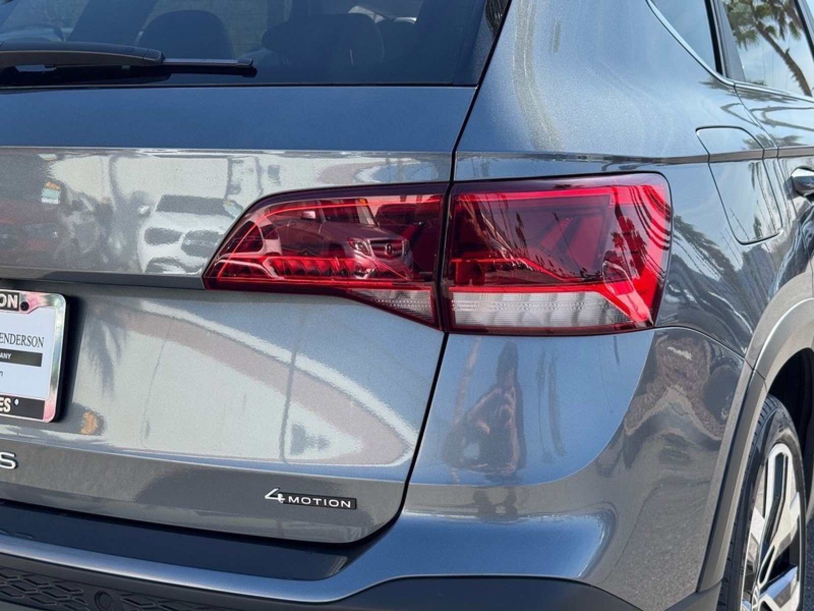 Used 2022 Volkswagen Taos SEL w/ Panoramic Sunroof Package image 22