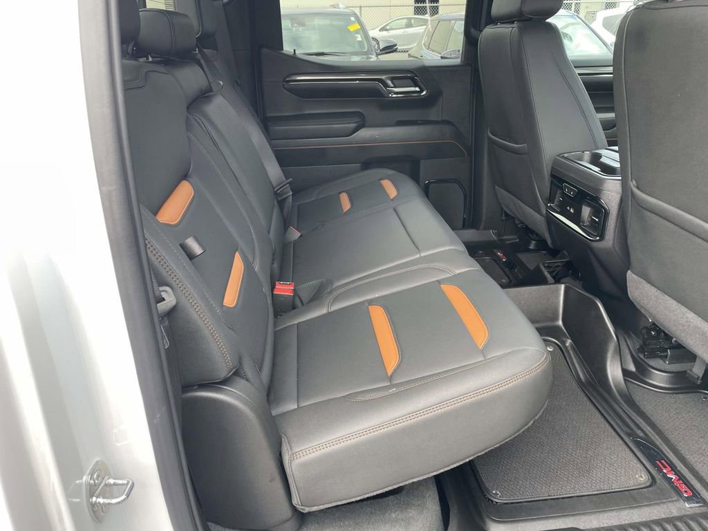 Used 2024 GMC Sierra 1500 AT4 w/ AT4 Premium Package image 44