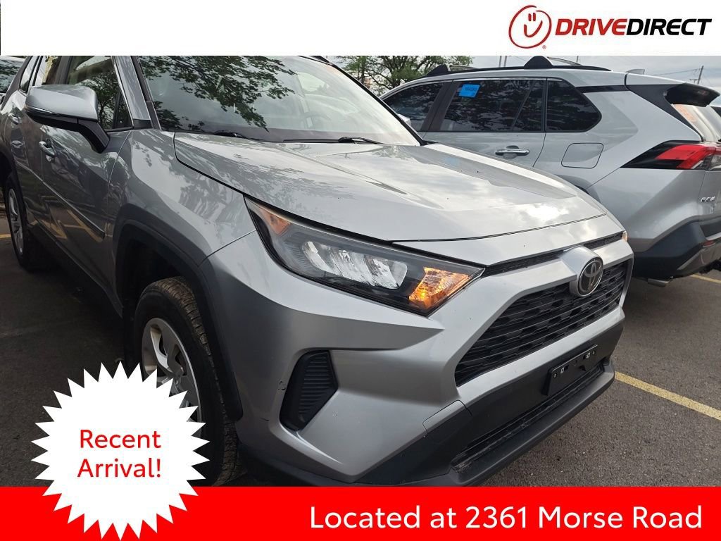 Used 2019 Toyota RAV4 LE w/ Carpet Mat Package AWD/4WD image 1