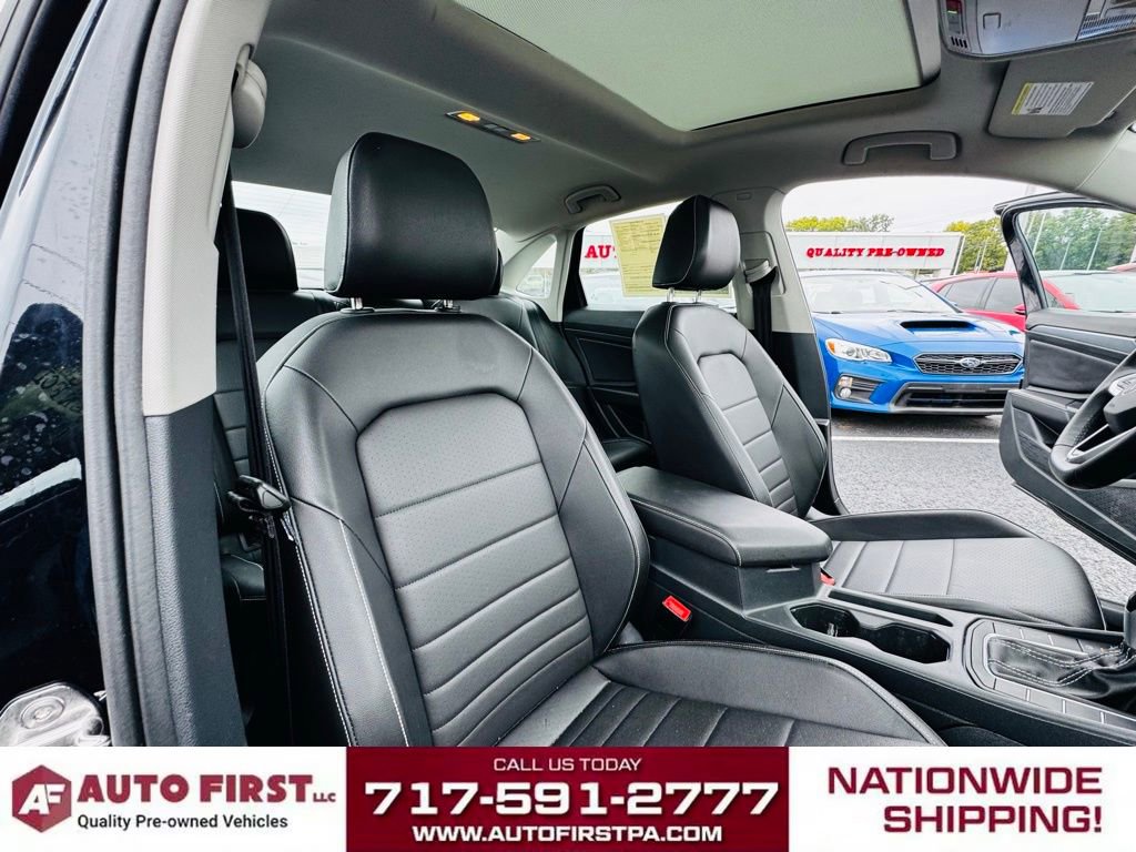 Used 2023 Volkswagen Jetta SE image 26