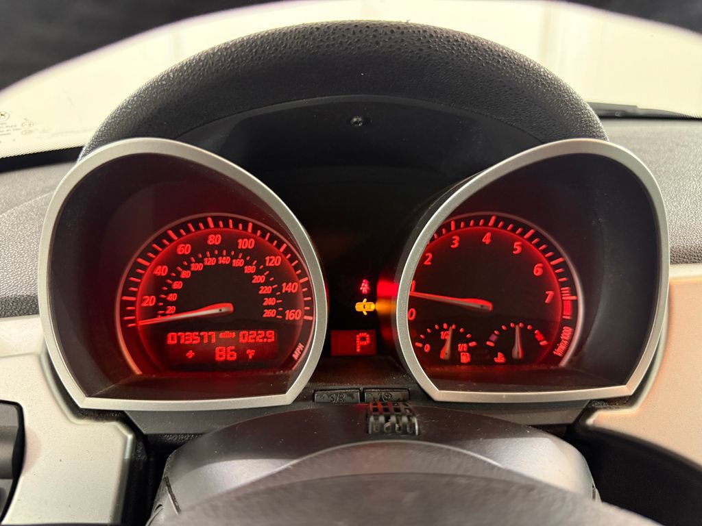 Used 2007 BMW Z4 3.0i RWD image 16