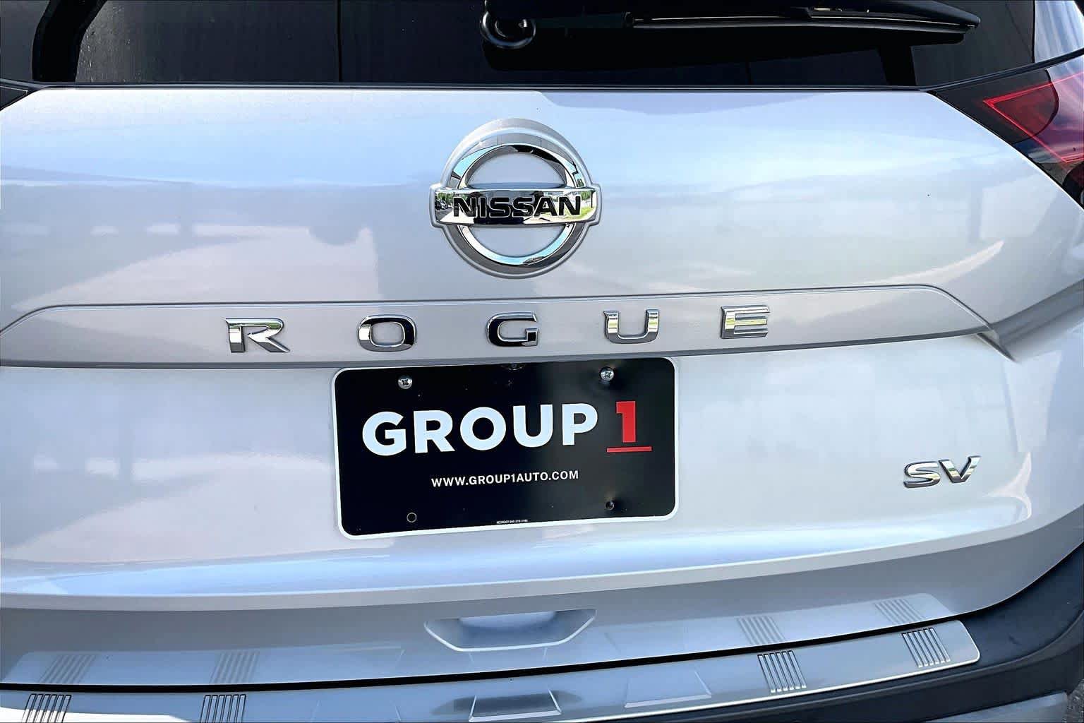 Used 2021 Nissan Rogue SV w/ Premium Package FWD image 10