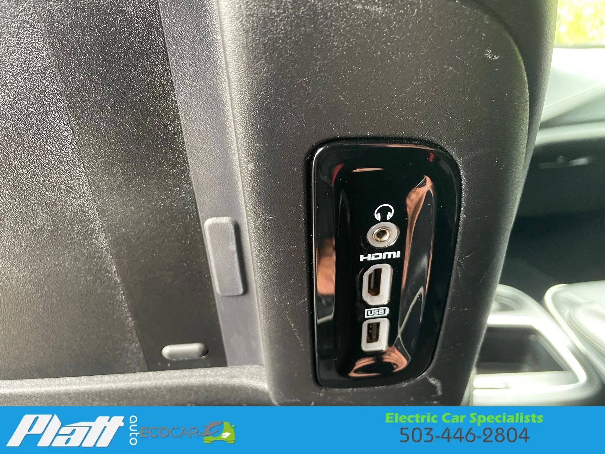Used 2019 Chrysler Pacifica Limited w/ Advanced Safetytec Group image 50