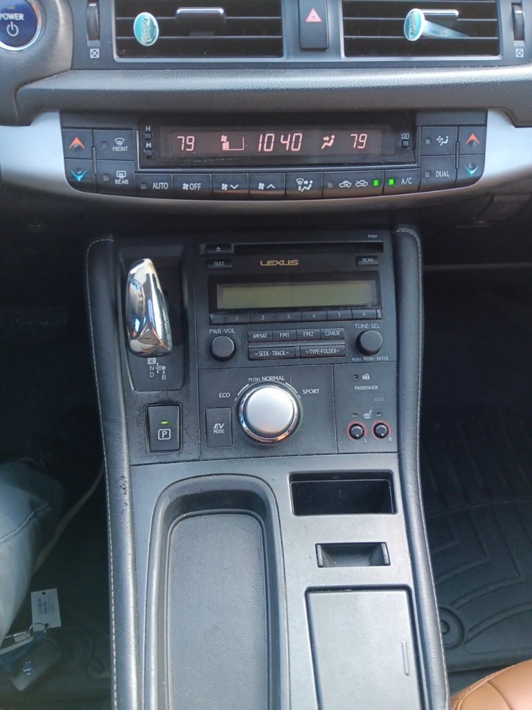 Used 2013 Lexus CT 200h w/ Seat Comfort Pkg image 14