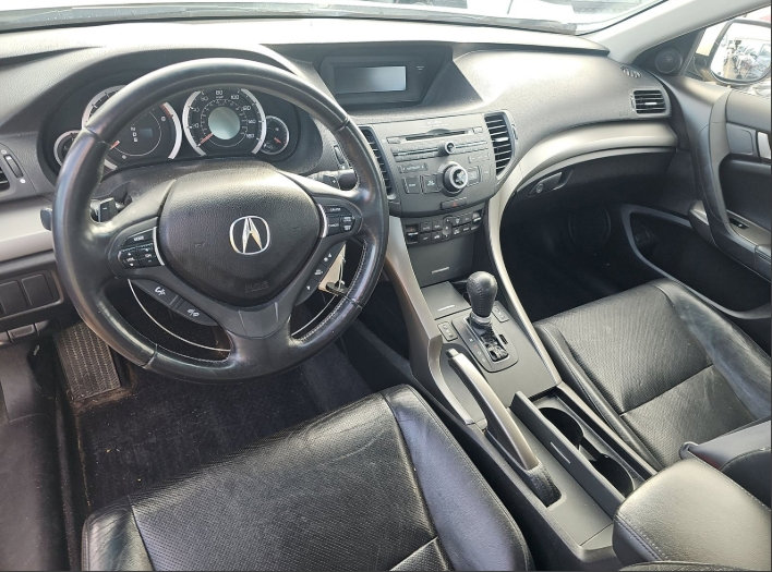 Used 2009 Acura TSX w/ Technology Package image 4
