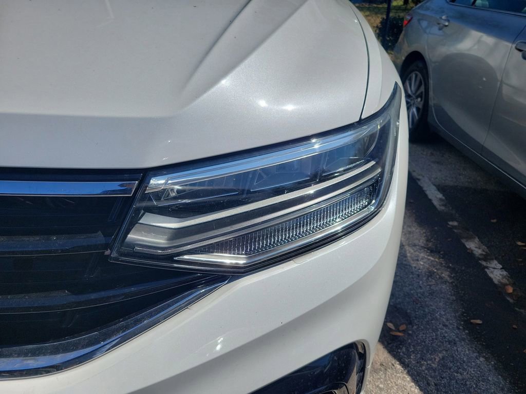 Used 2024 Volkswagen Tiguan SE R-Line video 3