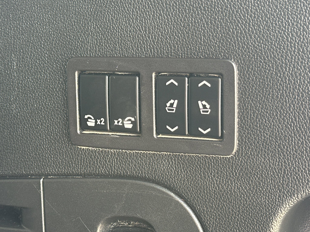 Used 2019 Chevrolet Tahoe LT AWD/4WD image 39