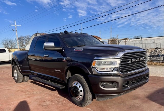 Used 2020 RAM 3500 Laramie image 3