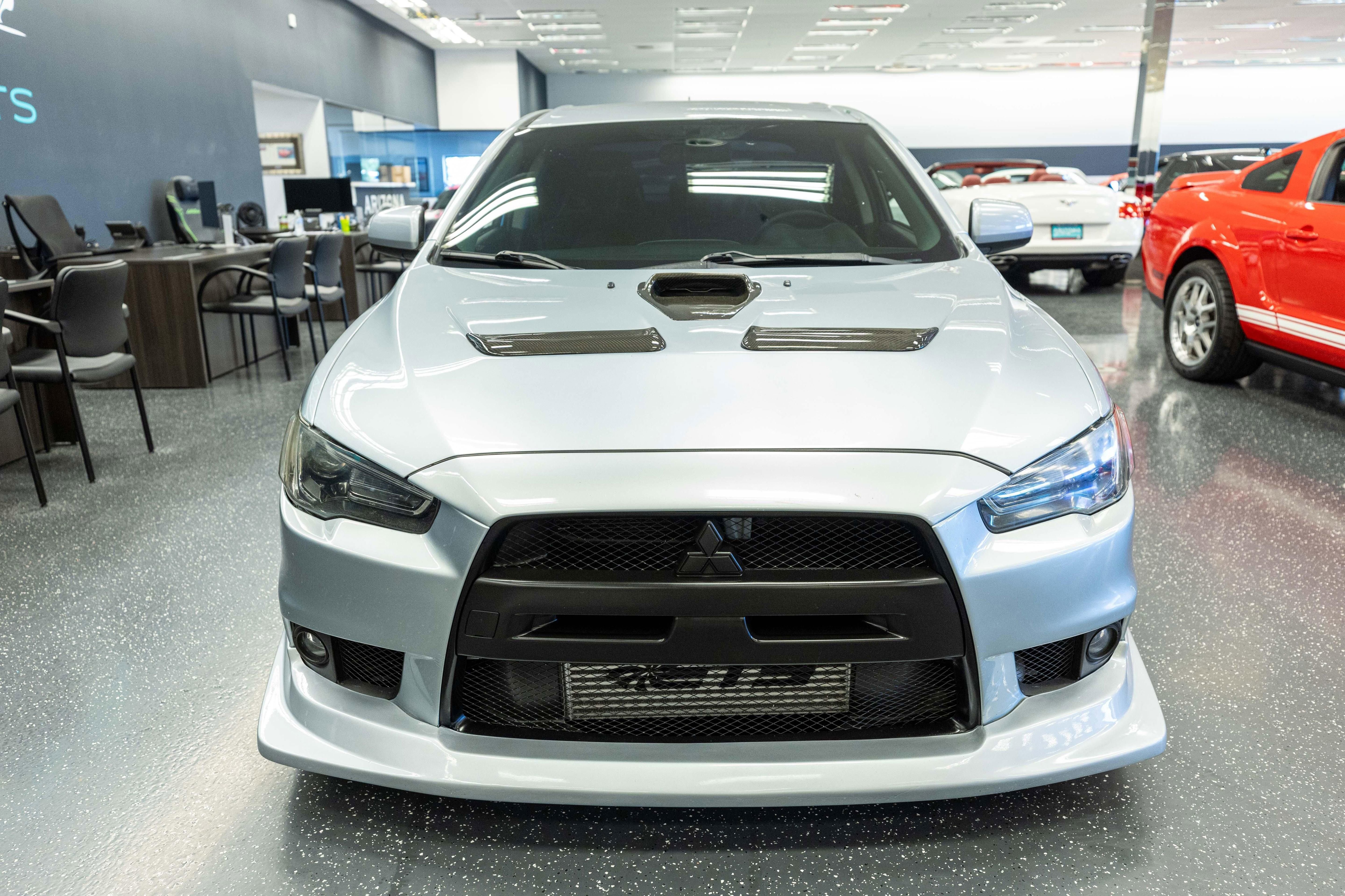 Used 2008 Mitsubishi Lancer Evolution GSR AWD/4WD image 2