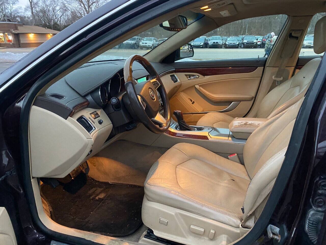 Used 2009 Cadillac CTS 3.6 AWD w/ Wood Trim Package image 13