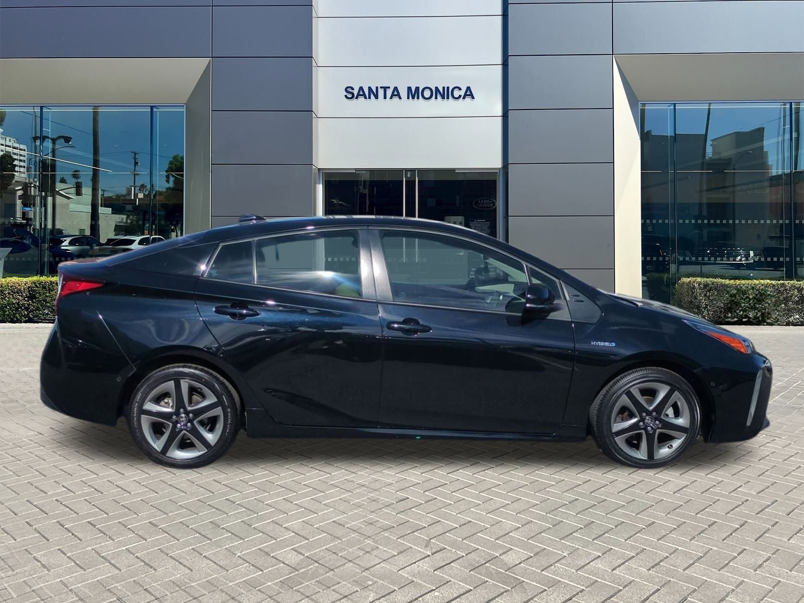 Used 2022 Toyota Prius Limited image 6