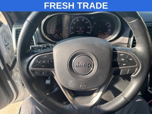 Used 2020 Jeep Grand Cherokee Limited w/ Luxury Group II AWD/4WD image 3