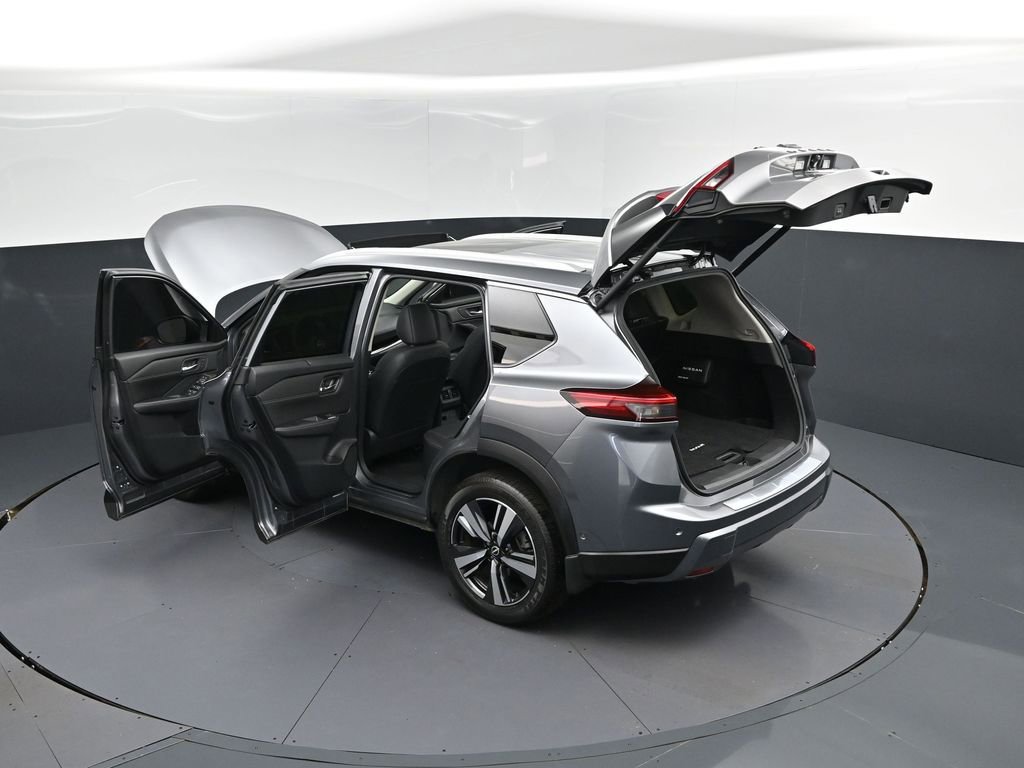 Used 2024 Nissan Rogue SL w/ SL Premium Package image 48