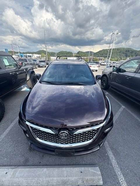 Used 2022 Buick Enclave Avenir w/ Avenir Technology Package AWD/4WD image 7