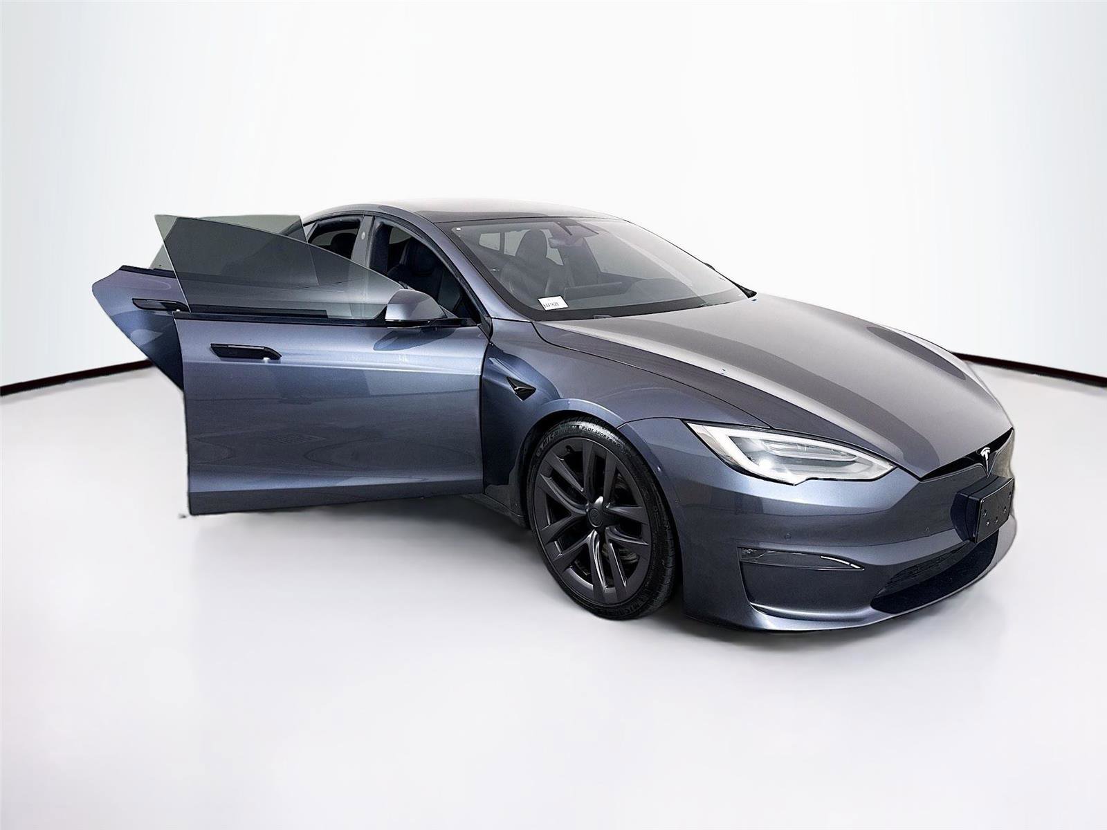 Used 2021 Tesla Model S Plaid image 35