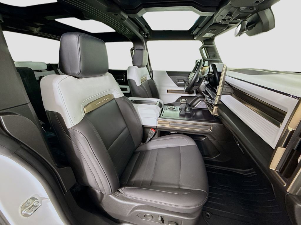 Used 2024 GMC Hummer EV 2X w/ Extreme Off-Road Package image 28