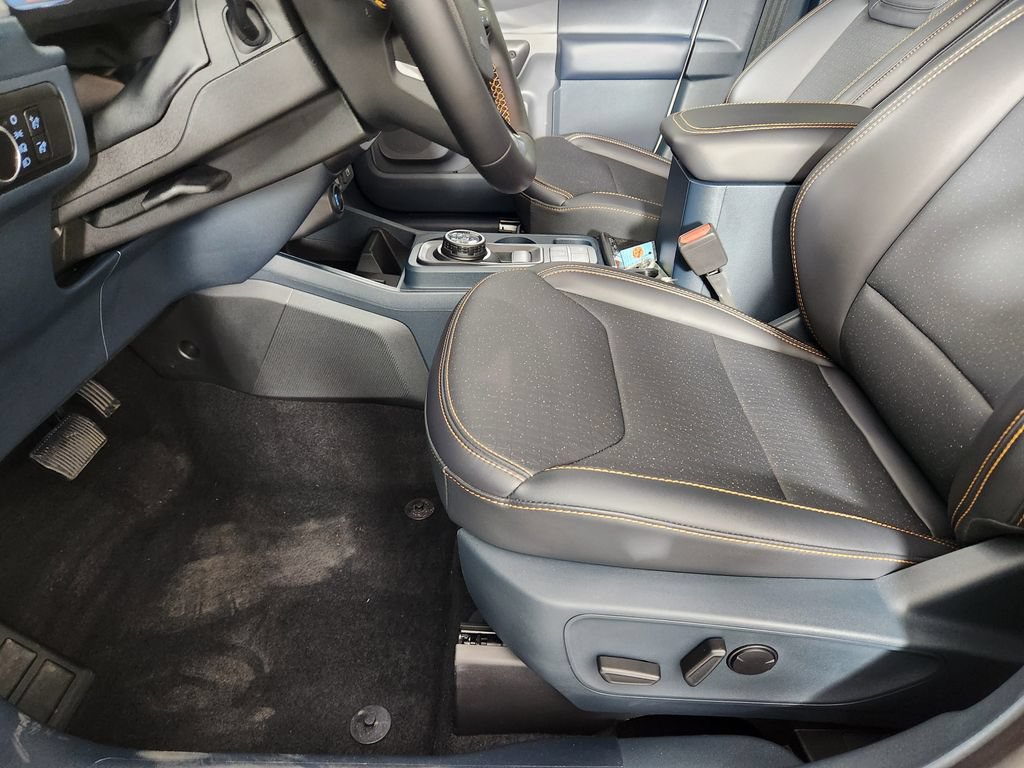 Used 2025 Ford Maverick Tremor AWD/4WD image 12
