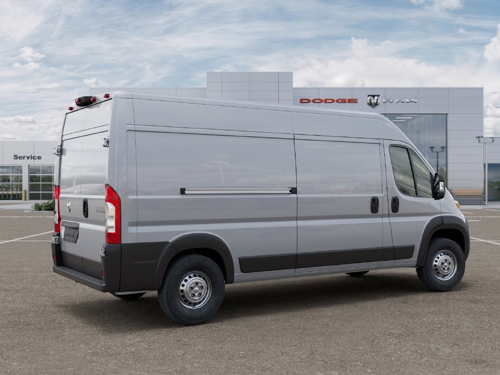 New 2026 RAM ProMaster 2500 w/ Storage Group FWD image 4