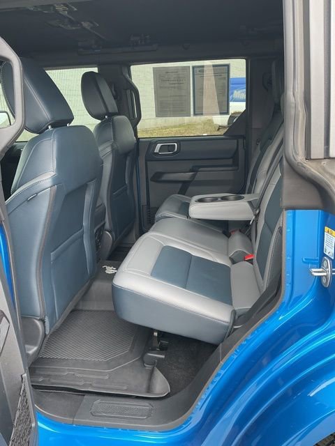 Used 2024 Ford Bronco Outer Banks image 14