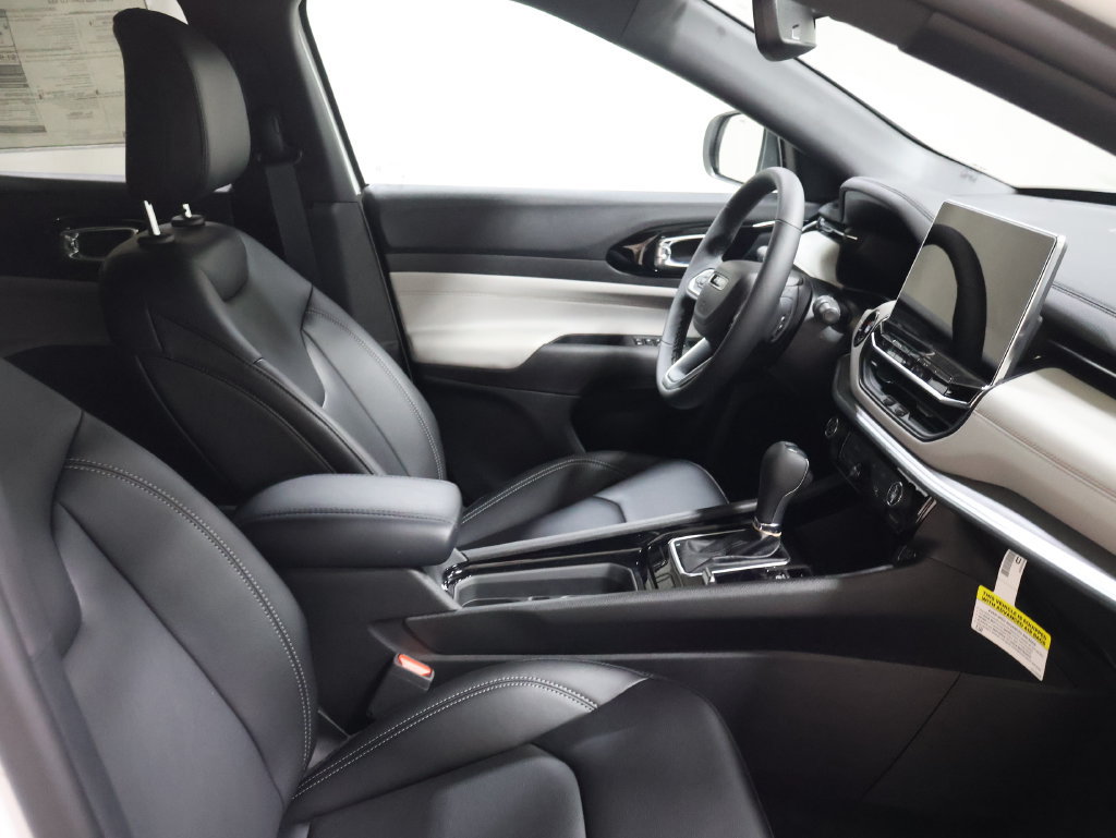 New 2026 Jeep Compass Limited AWD/4WD image 17