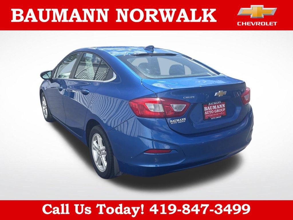 Used 2016 Chevrolet Cruze LT FWD image 9